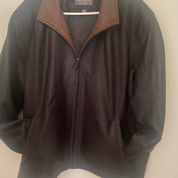 David Cremieux, premiere leather designers man’s lamb-skin jacket. - Picture 5 of 10